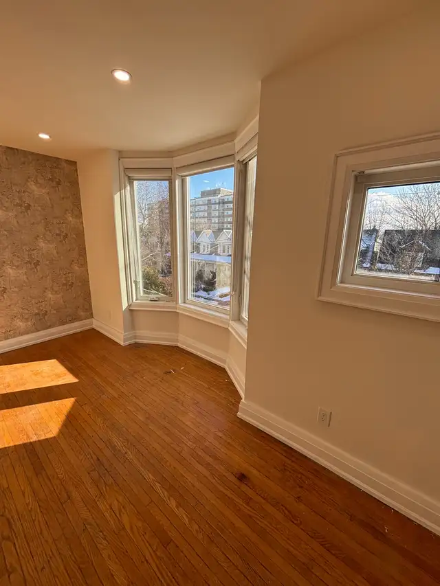 Renovations and Carpentry Services - Photo 4