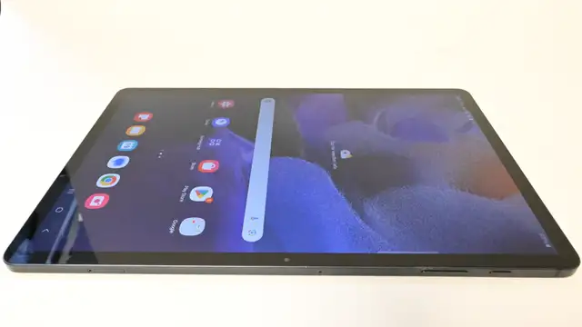 Samsung Tab 7 FE 64gb 12.4' come with USB C and case USED good - Photo 3