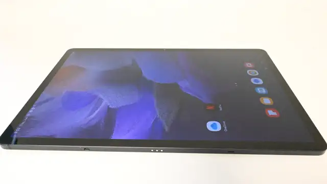 Samsung Tab 7 FE 64gb 12.4' come with USB C and case USED good - Photo 4