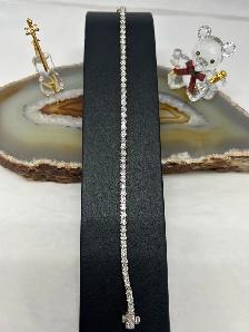 Tennis Bracelet - Photo 3