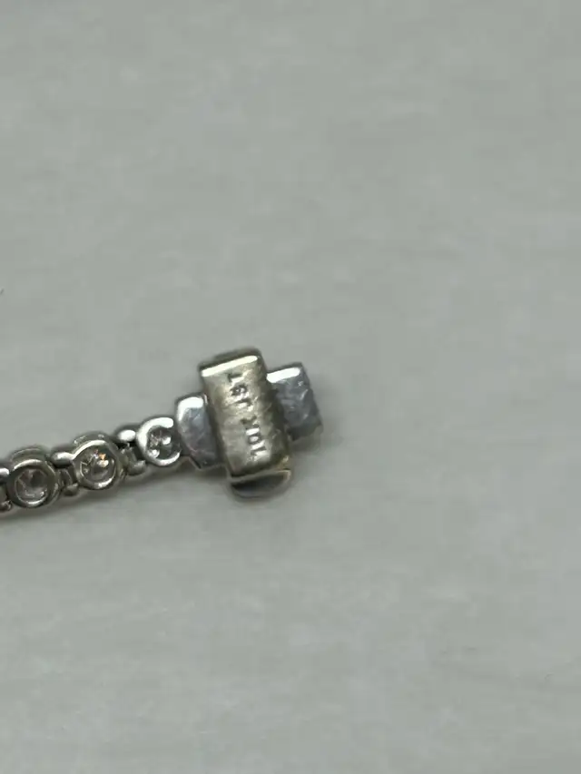 Tennis Bracelet - Photo 6