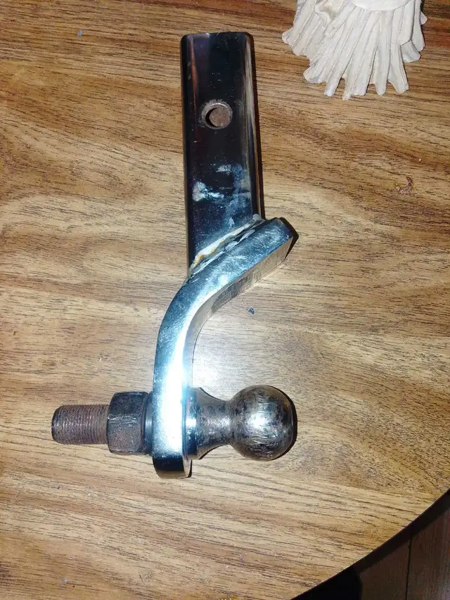 hitch for truck or trailer - Photo 2