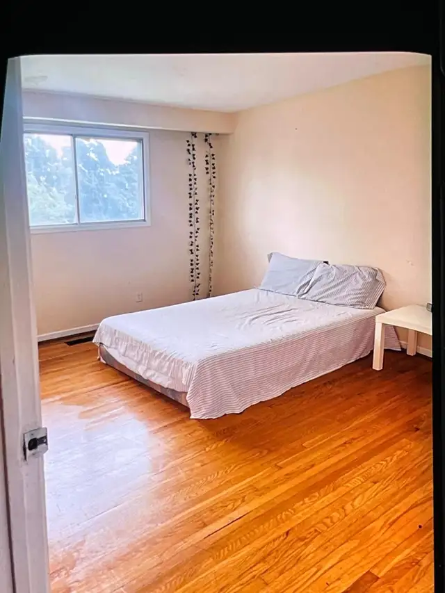 Top level house for rent - Malton - $2300   50% Utilities - Photo 3