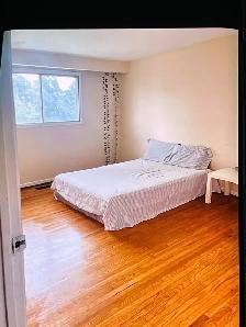 Top level house for rent - Malton - $2300   50% Utilities - Photo 3