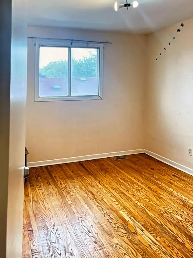 Top level house for rent - Malton - $2300   50% Utilities - Photo 4