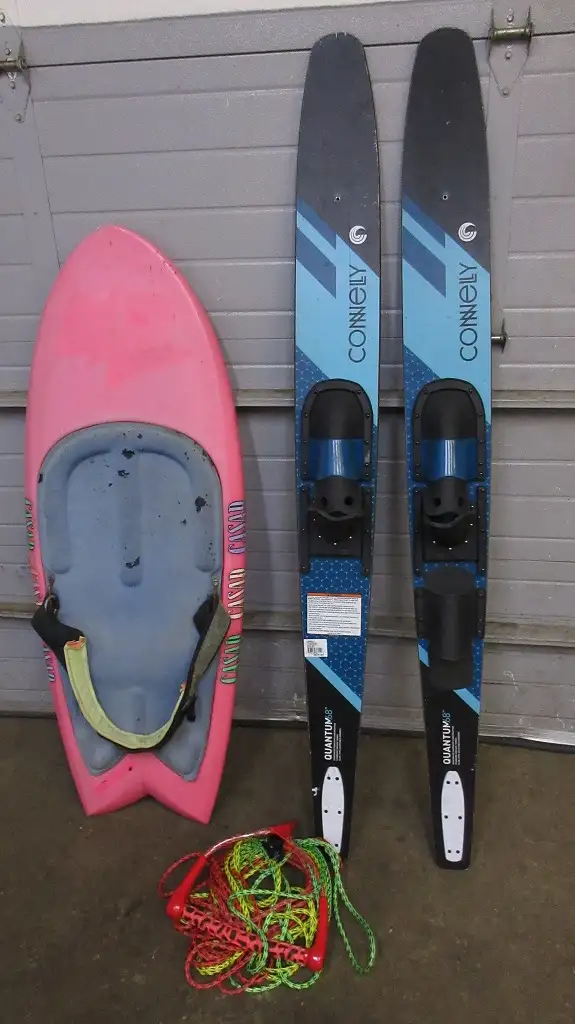 Connelley Water Ski and Knee board Package - $200 - Photo 4