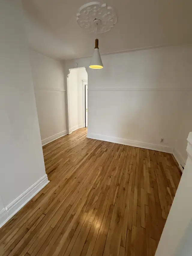 3 ½ Villeray Avec Cachet | Planchers de bois franc | - Photo 2
