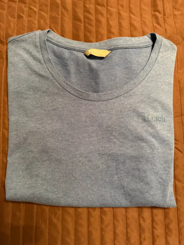 Bench T-shirt
