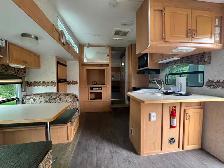 2006 26 ft Thor Jazz 5th Wheel trailer - Photo 5