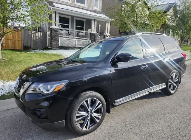 2018 Nissan pathfinder - Photo 2