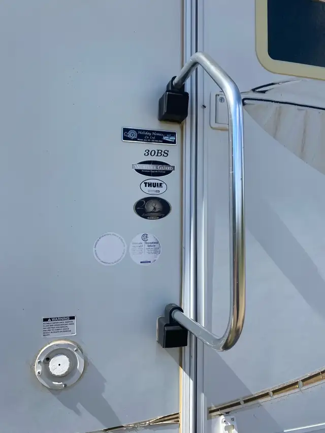 Camper For Sale - Photo 10