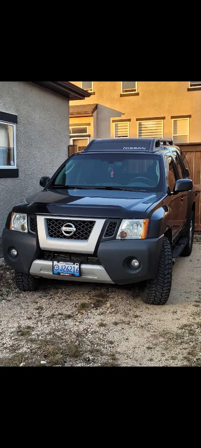2012 Nissan Xterra SV 4x4 - Photo 5