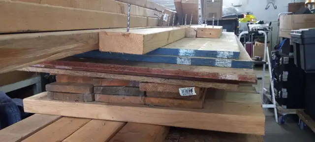 LUMBER - Photo 2