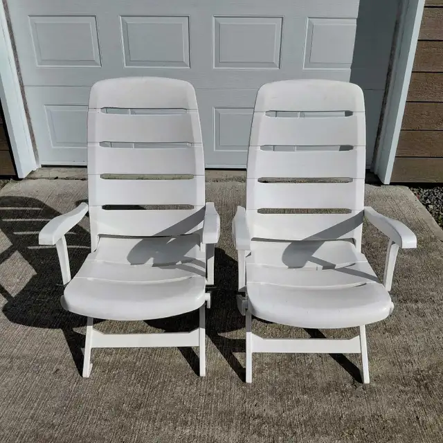 2 chaises extérieures de patio pliantes en PVC