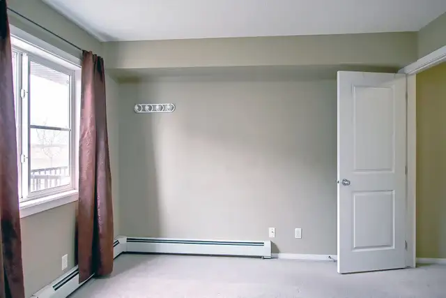 Spacious 2 Bedroom Apartment for Rent at Watt Drive - Photo 7