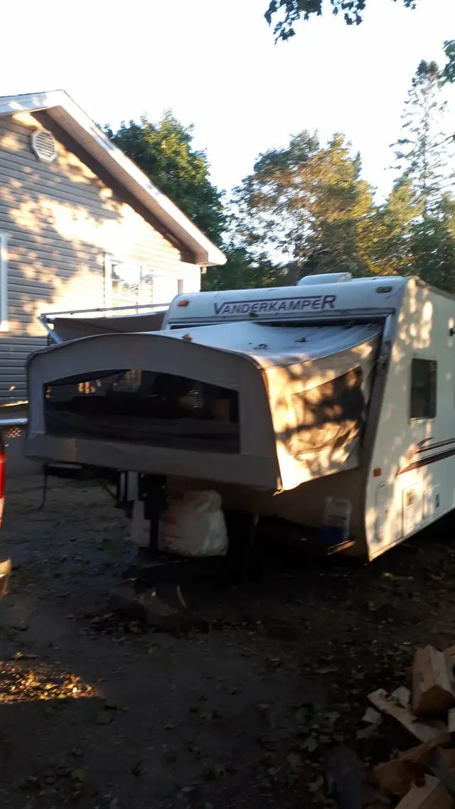 2000 Fleetwood Terry Travel Trailer - Photo 4