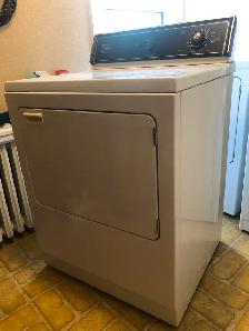 Maytag Heavy Duty Electric Clothes Dryer - excellent condition