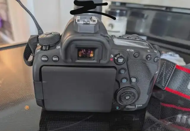 Canon EOS 6D Mark II - Photo 4