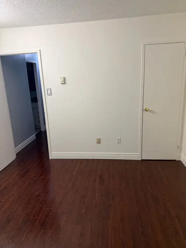 Room for Rent - Photo 2
