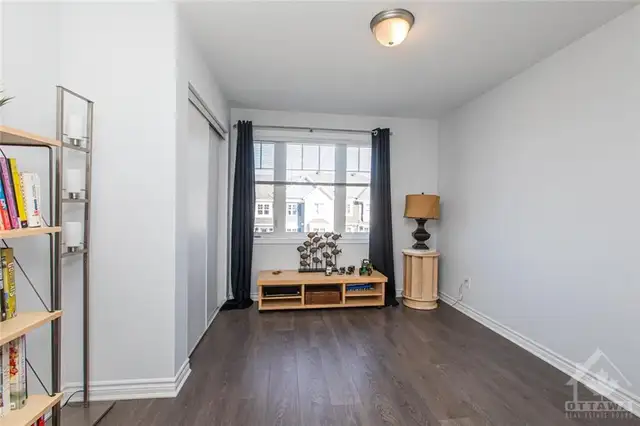 Barrhaven 2BDR, 2.5 Bath Townhouse in Half Moon Bay, July 1st - Photo 9