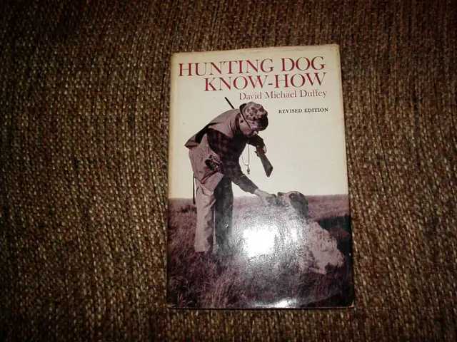 HUNTING DIG KNOW-HOW by David Michael Duffey #B-176