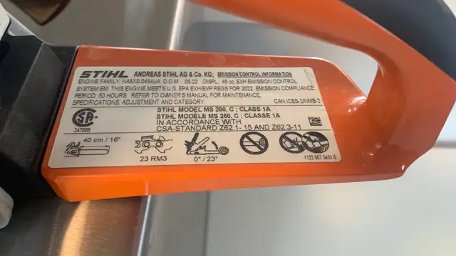 STIHL M5 250 Chainsaw - Photo 4