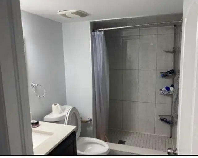 2 bedrooms basement for rent in Brampton. - Photo 7