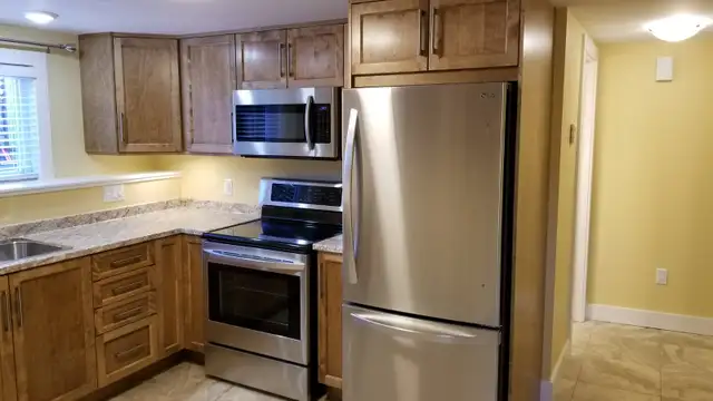 Modern 2  Bedroom Apartment Available July 1st $2150.00 - Photo 6