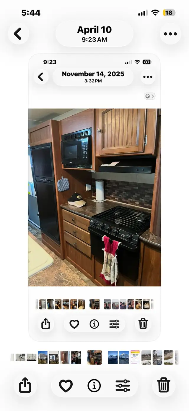 2013 JAYCO WHITEHAWK ULTRA LIGHT 27 FOOT DSRB HOLIDAY TRAILER - Photo 3