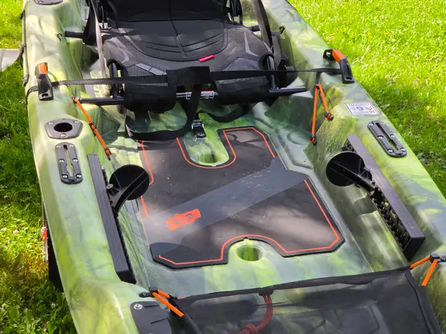 Fishing kayak - Photo 4