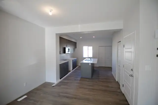 Beaumont 3 Bed 2.5 Bath Home For Rent - Photo 4