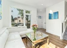 Spruce Ave 3 Bed 2.5 Bath Upper Suite For Rent Edmonton! - Photo 3
