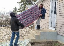Local Regina Moving Company - Photo 3