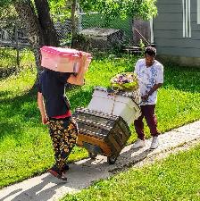 Local Regina Moving Company - Photo 5