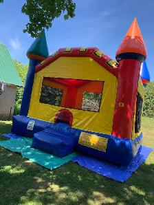 BOUNCY CASTLES FOR SALE