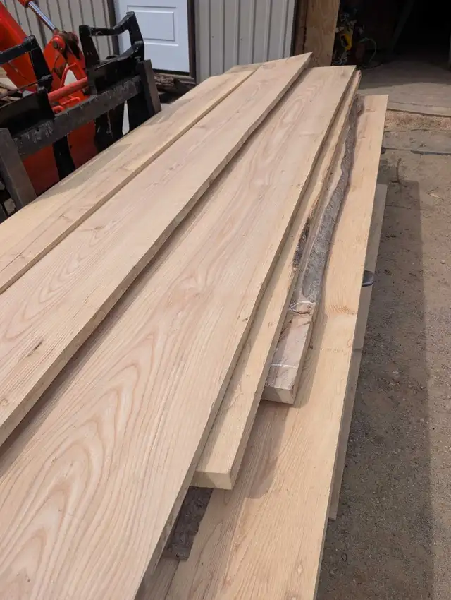 PREMIUM ASH HARDWOOD LUMBER – CANADIAN ASH