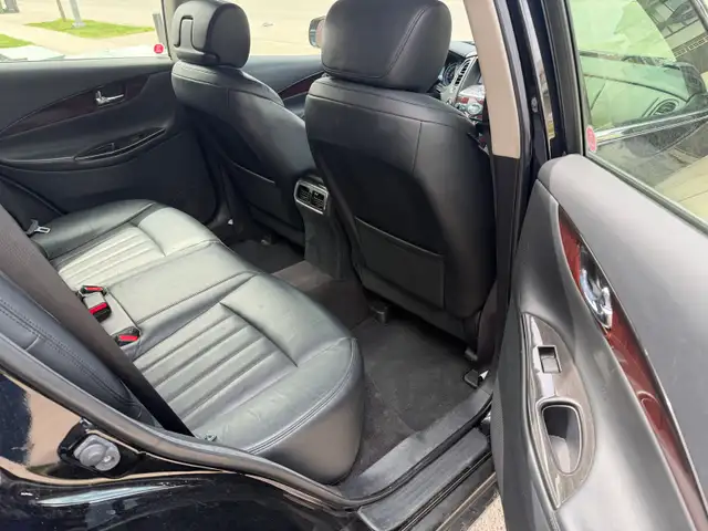 2017 INFINITI QX50 - Photo 9