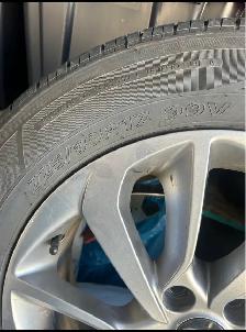 17-inch tires on Hyundai Alloy Rims.  Set of 4.  Like new - Photo 3