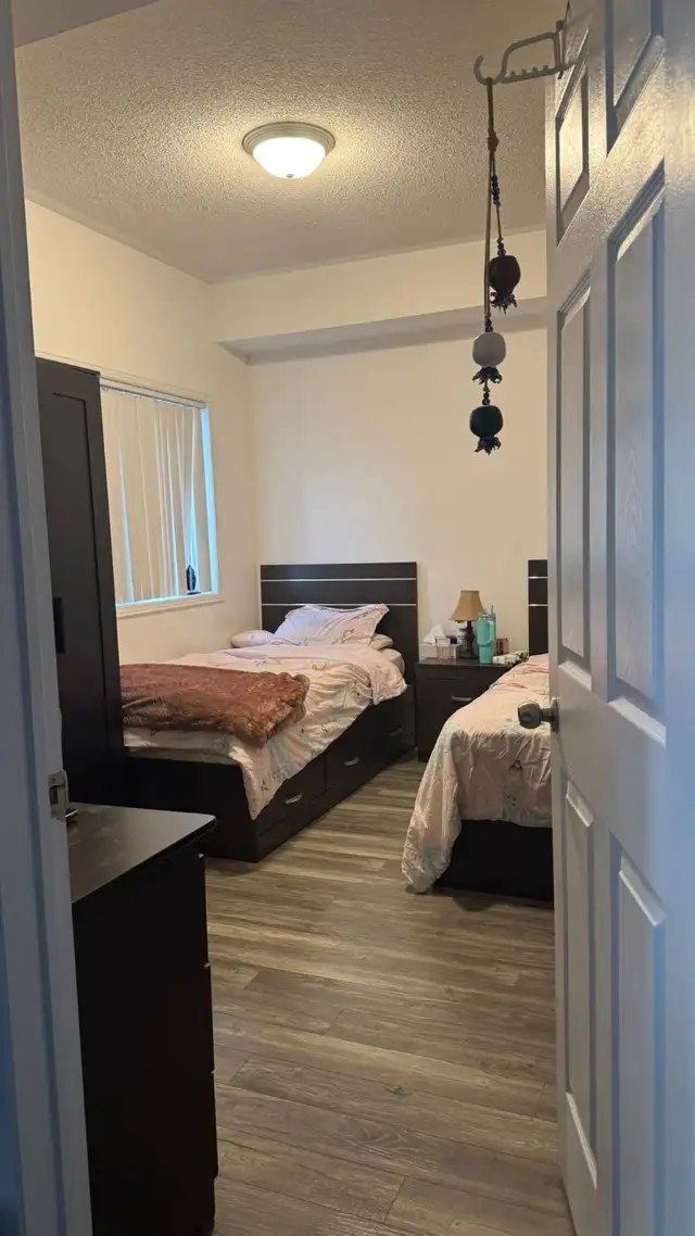 Excellent location 1 Bedroom Condo for rent - Photo 4