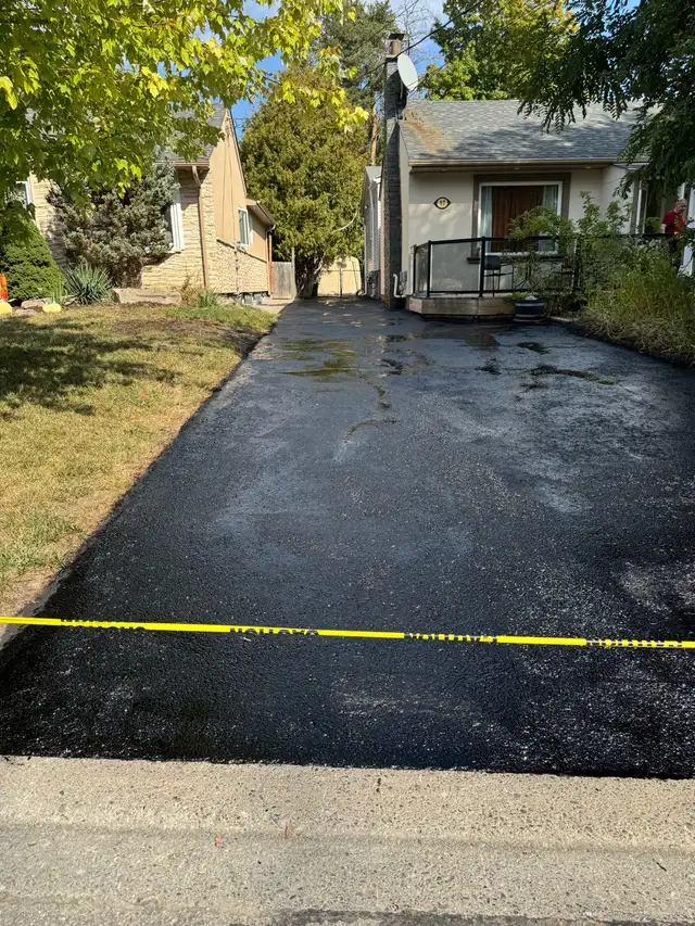 hot tar seal - Photo 3