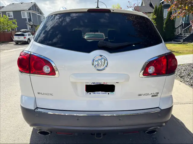 Excellent condition 2009 Buick Enclave CXL AWD - Photo 4