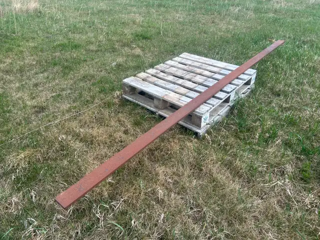 Flat Bar Steel - 12'7'L x 4'W x 3/4' thickness
