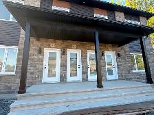 FOR RENT WENDOVER - 2 BEDROOM WATERFRONT - Photo 2