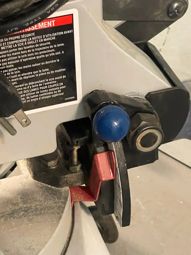 Delta Miter Saw - Photo 6