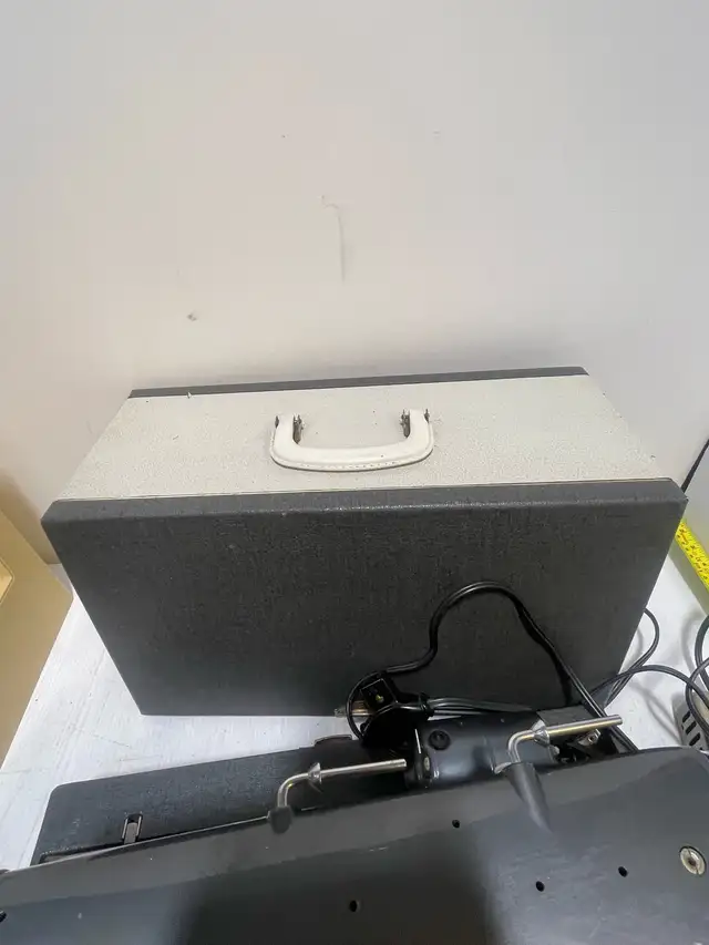 Economy Sewing Machine - Photo 4