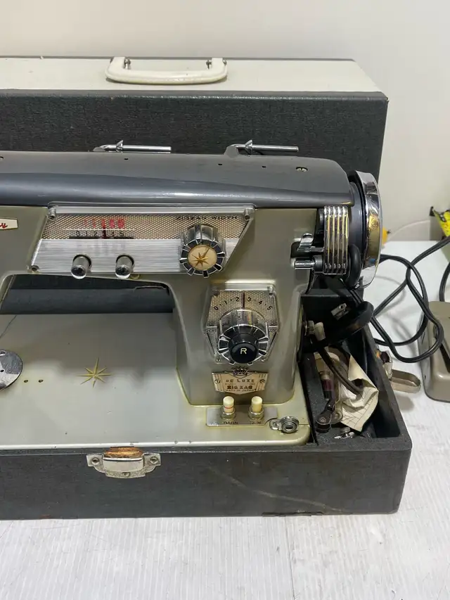 Economy Sewing Machine - Photo 9