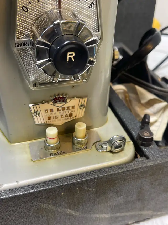 Economy Sewing Machine - Photo 10
