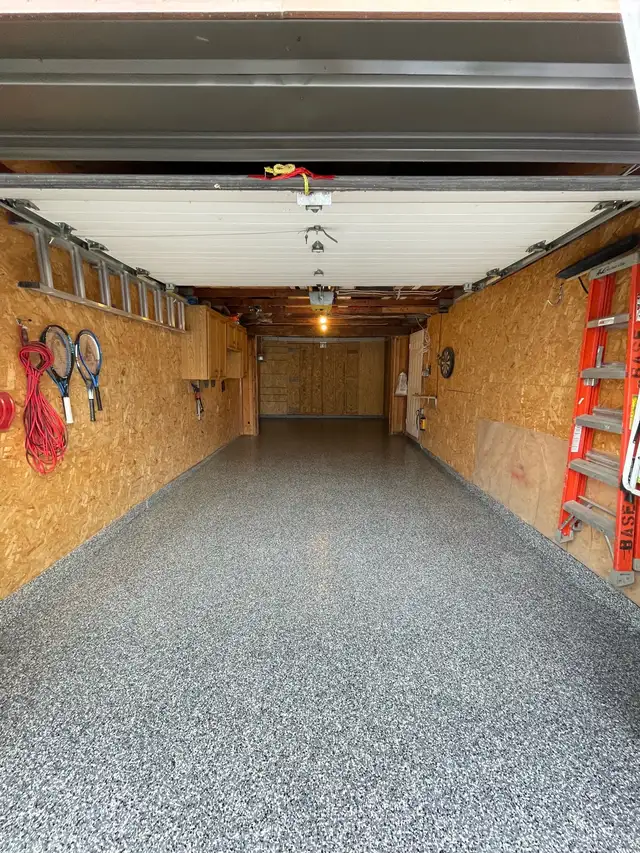 EPOXY FLOORING - Photo 4