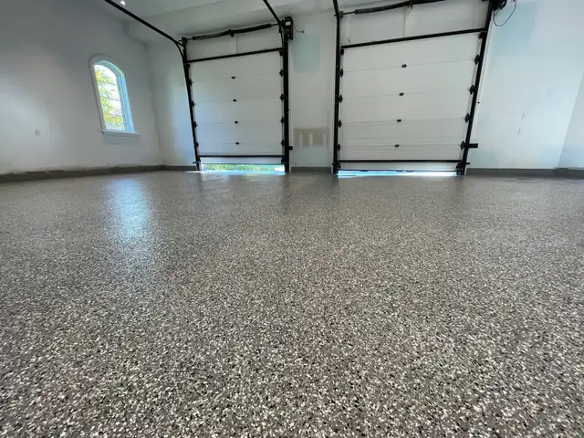 EPOXY FLOORING - Photo 5