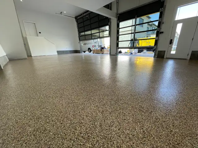 EPOXY FLOORING - Photo 6